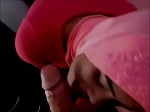 कितना महिलाओं से ले  ...