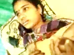 एक पतली सीसा के साथ  ...