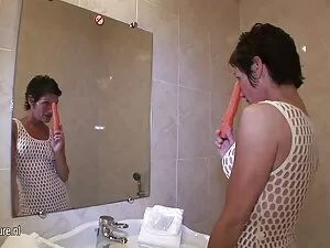 गुस्से में डीन क्रूर ...